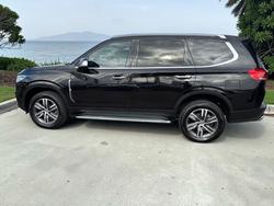 2022 LDV D90 Executive