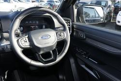 2025 Ford Everest Platinum