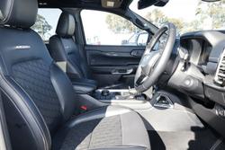 2025 Ford Everest Platinum