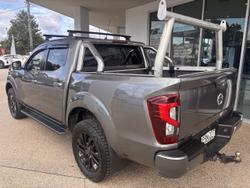 2022 Nissan Navara ST