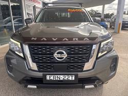 2022 Nissan Navara ST