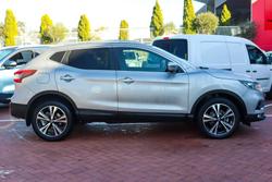 2018 Nissan QASHQAI ST-L