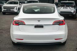 2022 Tesla Model 3 Rear-Wheel Drive