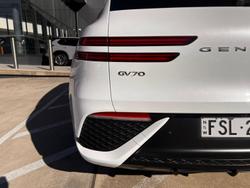 2022 Genesis GV70 2.2D AWD