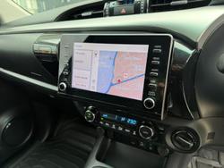 2020 Toyota Hilux SR5