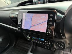 2020 Toyota Hilux SR5