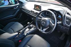 2015 Mazda 3 SP25