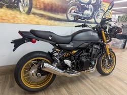 2025 Kawasaki Z900RS SE Black