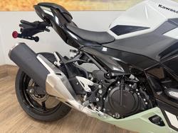 2026 Kawasaki NINJA 500 SE (LAMS) WHITE