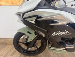 2026 Kawasaki NINJA 500 SE (LAMS) WHITE