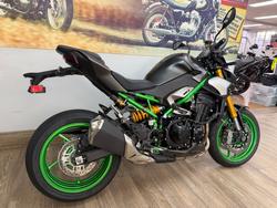 2026 Kawasaki 2026 KAWASAKI 900CC Z900RS