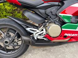 2024 DUCATI PANIGALE V2 BAYLISS 20TH ANNIV Red