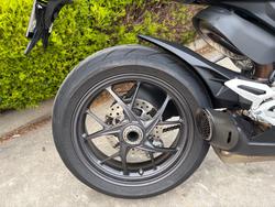 2024 DUCATI PANIGALE V2 BAYLISS 20TH ANNIV Red