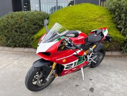2024 DUCATI PANIGALE V2 BAYLISS 20TH ANNIV Red