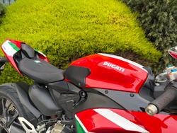 2024 DUCATI PANIGALE V2 BAYLISS 20TH ANNIV Red