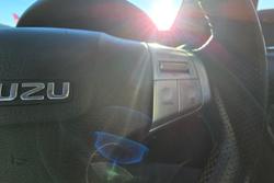 2019 Isuzu MU-X LS-T