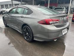 2018 Holden Commodore RS