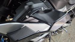 2025 BMW Motorrad M 1000 R WHITE