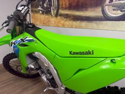 2026 Kawasaki KX450 GREEN