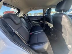 2023 Honda HR-V e:HEV L