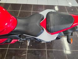 2013 Yamaha YZF-R6 RED/WHITE