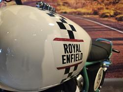 2025 Royal Enfield Bear 650 650 Twin White