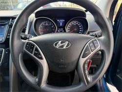 2014 HYUNDAI i30 SE