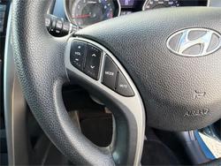 2014 HYUNDAI i30 SE