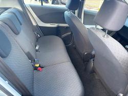 2010 Toyota Yaris YR