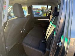 2021 TOYOTA HILUX SR5 (4x4)