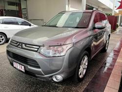 2013 Mitsubishi Outlander LS