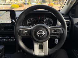 2026 Nissan Navara ST