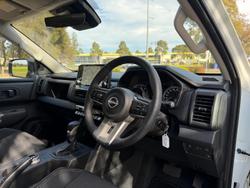 2026 Nissan Navara ST