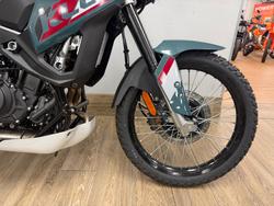 2026 Kawasaki KLE 500 SE KLE500DTFAW Black