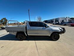 2021 Toyota Hilux SR5