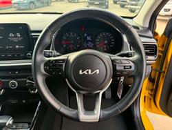 2022 Kia Rio SX