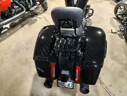 2026 HARLEY-DAVIDSON STREET GLIDE 117 (FLHX) ROAD VIVID BLACK