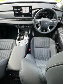 2025 Mitsubishi Outlander Exceed ZM MY25 AWD Sterling Silver