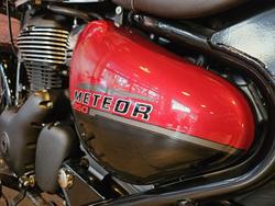2023 Royal Enfield Meteor 350 Fireball Meteor Red