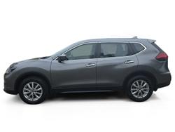 2022 Nissan X-TRAIL ST