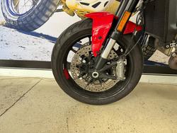 2022 DUCATI MONSTER + RED