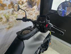 2025 HUSQVARNA SVARTPILEN 401 Grey