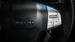 2021 Isuzu MU-X LS-U
