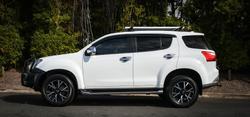 2021 Isuzu MU-X LS-U