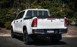 2022 Toyota Hilux SR