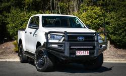 2022 Toyota Hilux SR