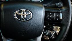 2022 Toyota Hilux SR