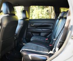 2021 Mitsubishi Outlander Black Edition