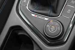 2024 Volkswagen Tiguan R
