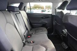2024 Toyota Kluger GX